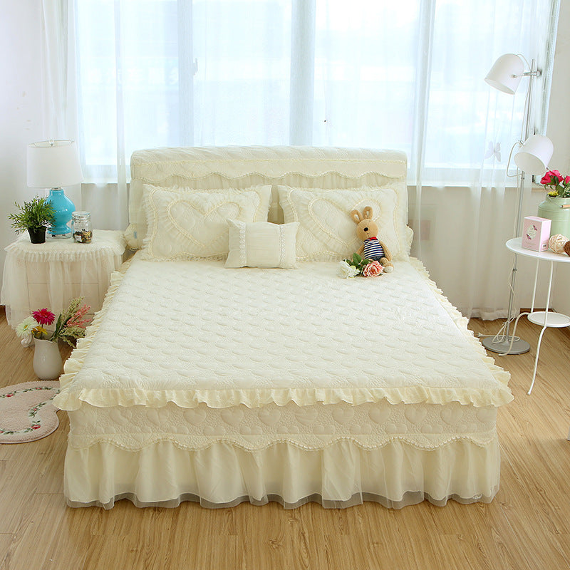 Premium Non-Slip Mattress Cover - Protects, Enhances Comfort, and Ensures Durability.
