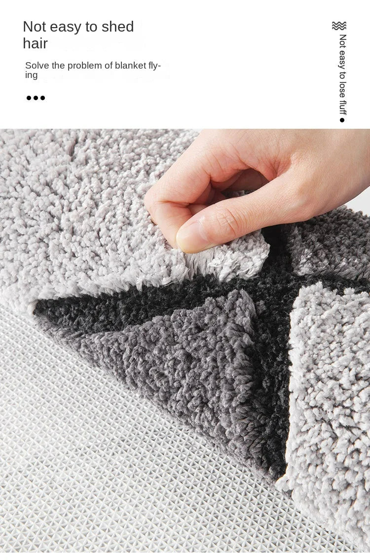 FamilyHomeDecor™ Wear-Resistant Bathroom Floor Mat